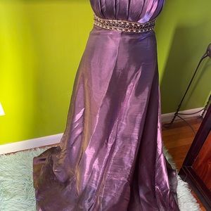 Strapless stunning purple dress